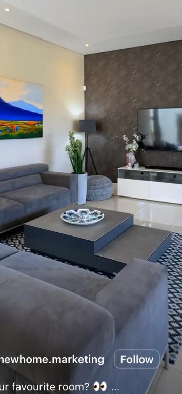 لاکژریس 2 بدم @ ذ رجنسی هتل - Luxurious 2 bedroom @ The Regency Hotel