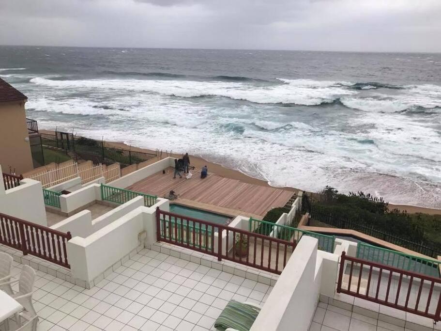 13 Skiathos Beachfront Apartment in Shakas Rock