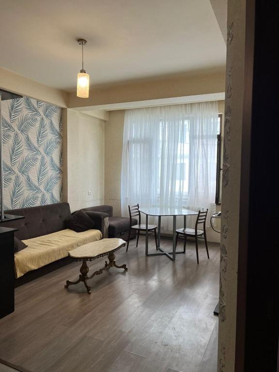 هتل کوزی آپارتمان این دیدی دیغومی - Cozy apartment in Didi Dighomi