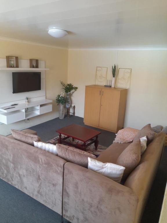 هتل سفایر گست هاوس Sapphire Guest House