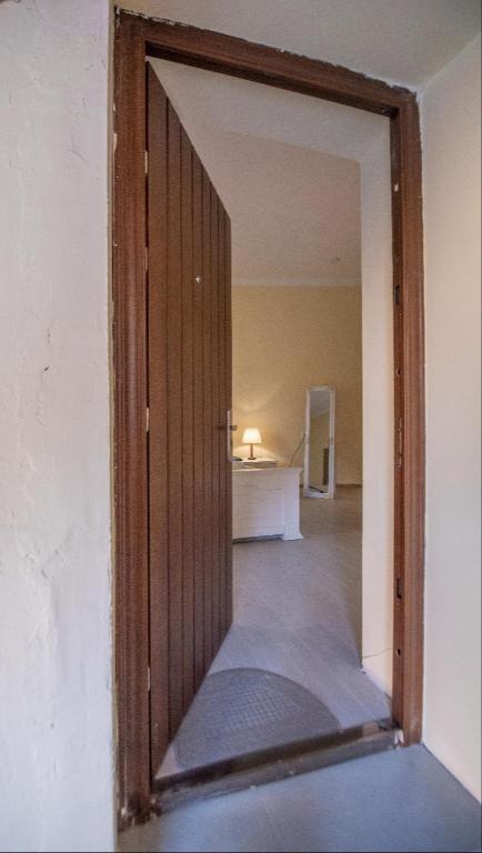 هتل اُلɗ تَون-بُکینگ آپارتمنت - Old Town-Booking Apartment