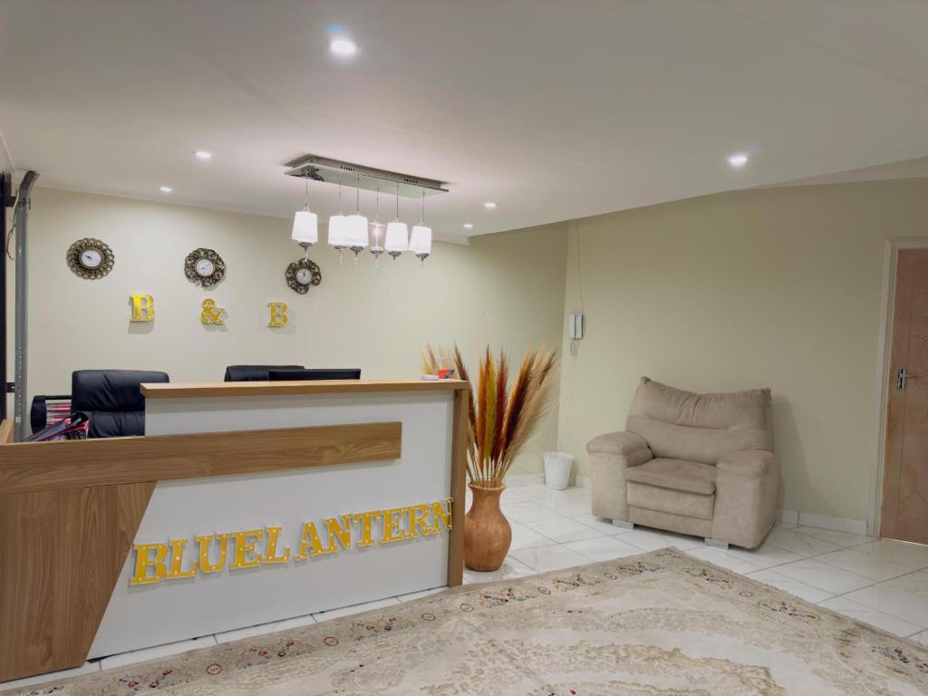 هتل بلو لانتن بد اند بریکفست - Blue Lantern Bed and Breakfast