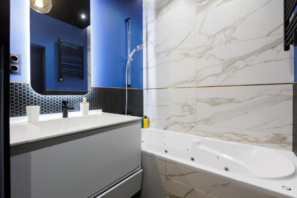 هتل گربرا آپارتمنت 2ک جاکوزی فلتلیا - GERBERA APARTMENT 2к Джакузи Флотилия