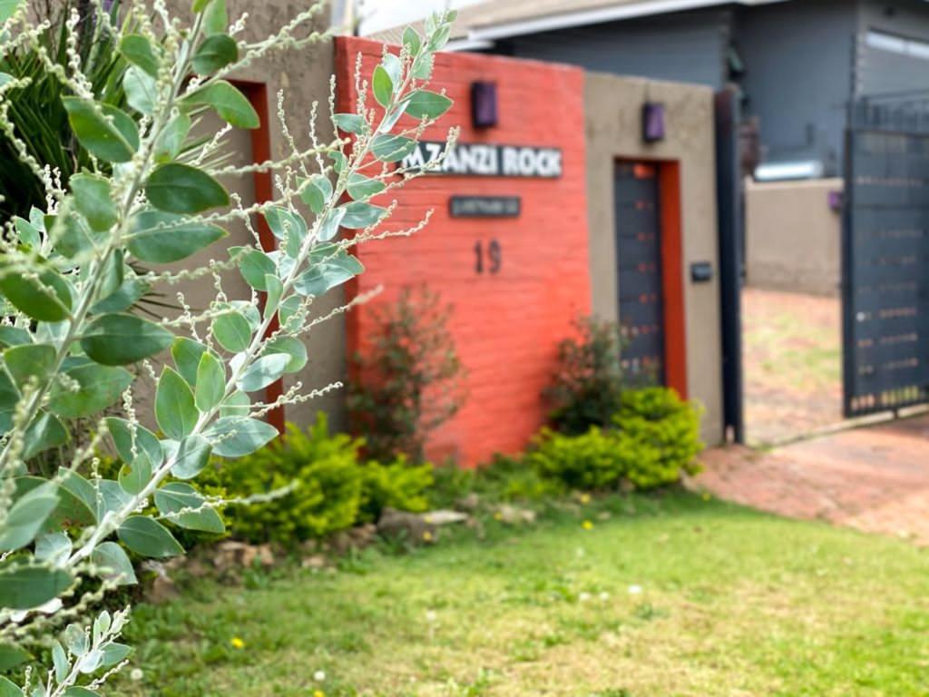 هتل مزانزی راک گس‌ت‌هاوس Mzanzi Rock Guesthouse