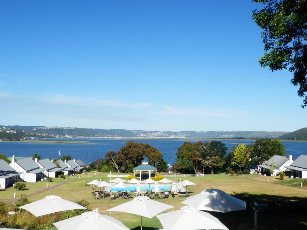 هتل بل‌ویدر مانو لَگُون‌ساید کاتِجز - Belvidere Manor Lagoonside Cottages