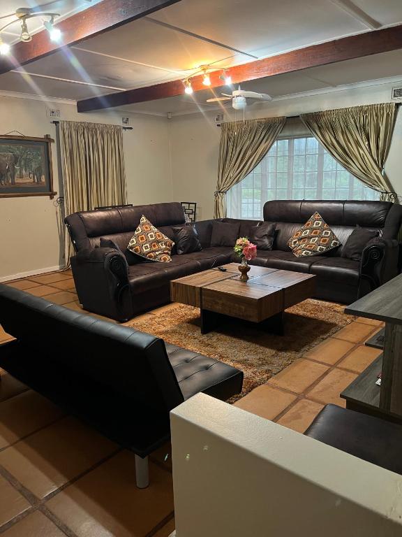 هتل سيلف کترینگ هوم نِر ذ ويلد کاست اند کازينو - Self Catering home near the Wild Coast & Casino