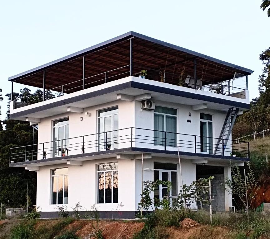 هتل آپارتمنٹس این چاکوی Apartments in Chakvi