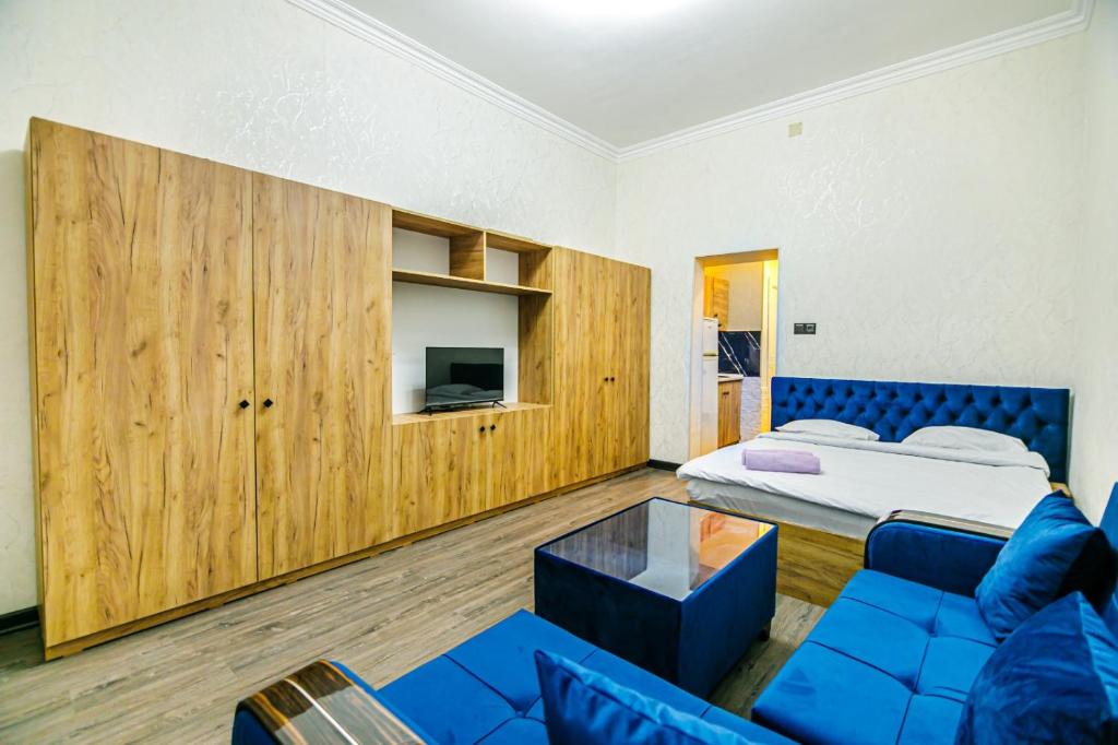 هتل ام استیت 1 روم تارگوو M Estate 1 room Targovu