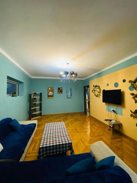 هتل یور بلو آپارتمان این باتومی - Your Blue apartment in Batumi