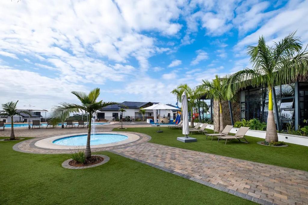 هتل بالیتو هیلز 327 - Ballito Hills 327