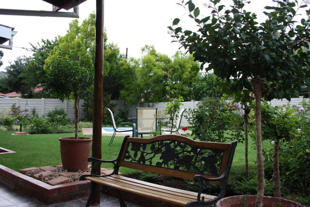 هتل کوزی کorners - Cozi Corner