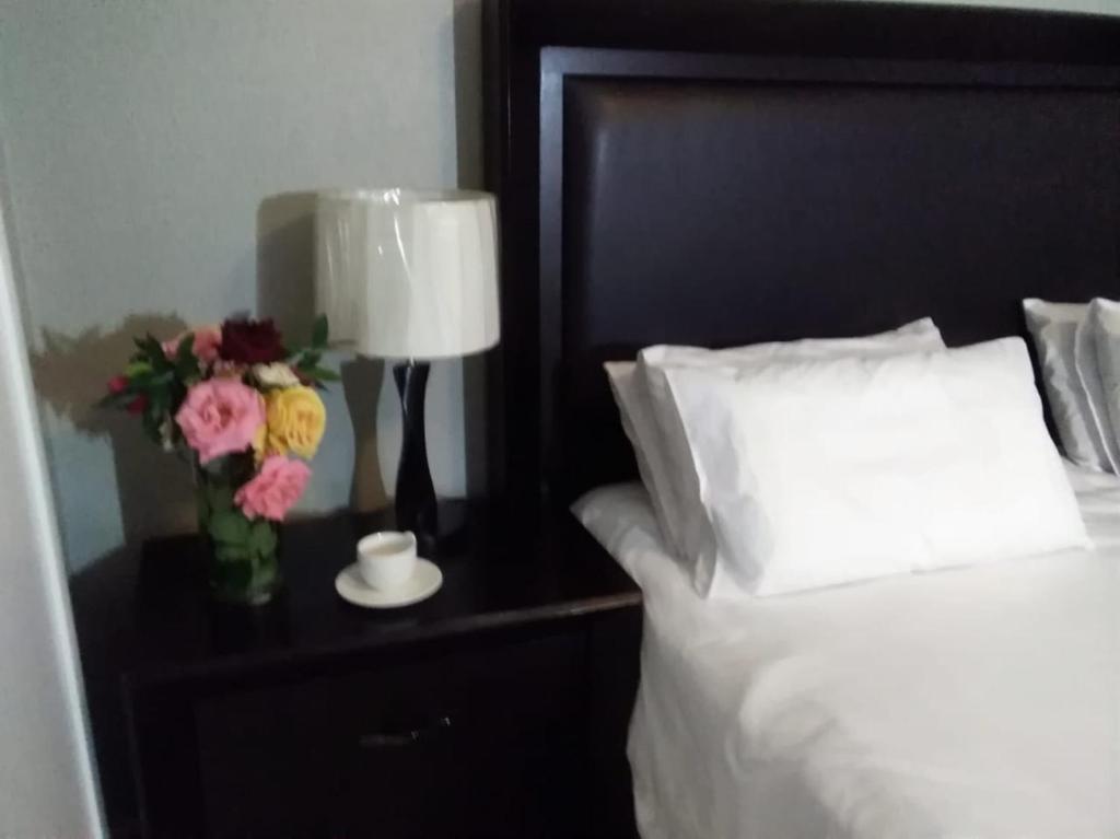 هتل تِلِلاکوفُما گَست هاوس Tlelakufuma Guest House