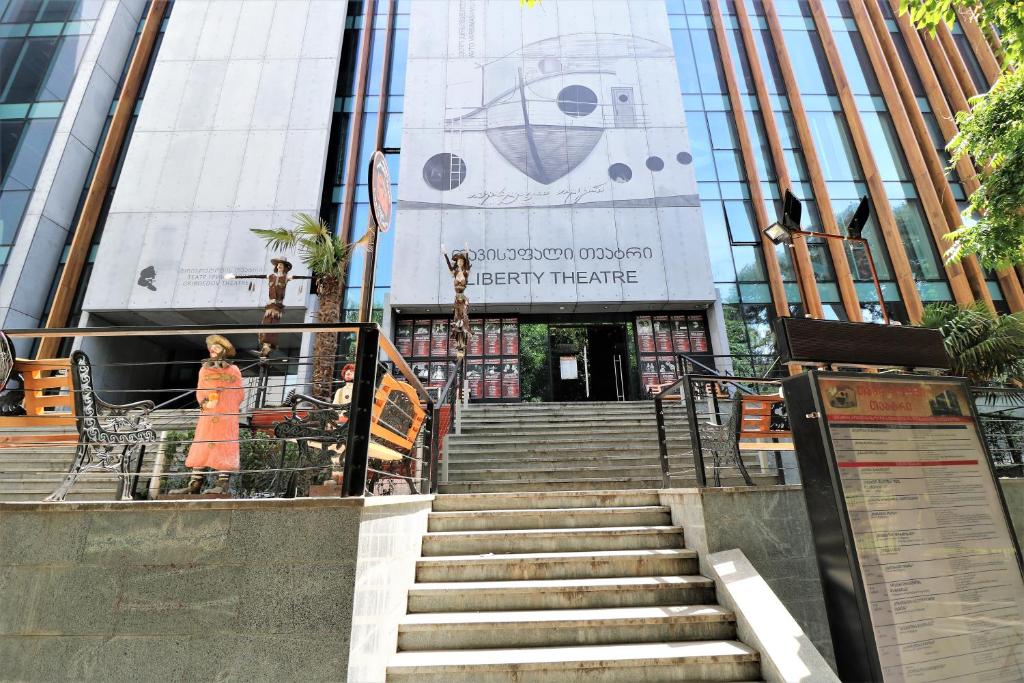هتل لیبرتی تئاتر Hotel Liberty Theatre