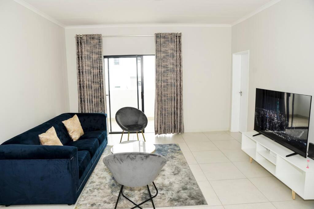 هتل 93 آن نیوز آپارتمان 93 on News Apartment