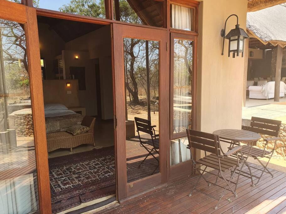 Zebula Golf and Wildlife Estate - Nagapie 12 Pax- Moi Signature Luxury villa