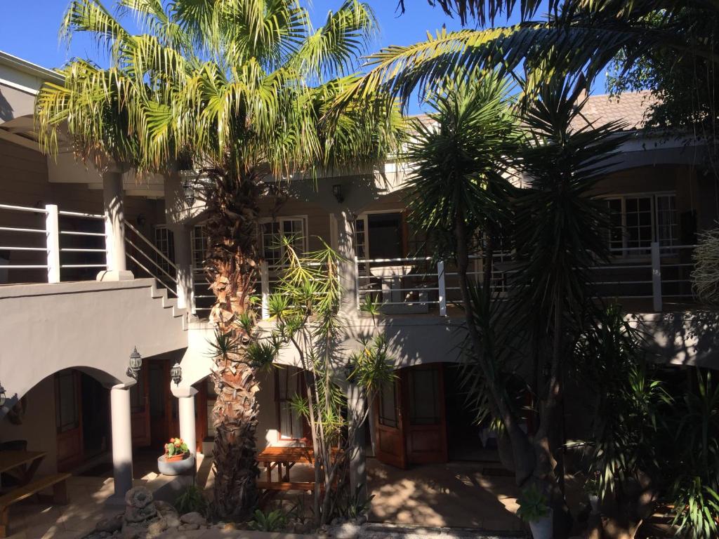 هتل کنیسنا ان تو لودج - Knysna N2 Lodge