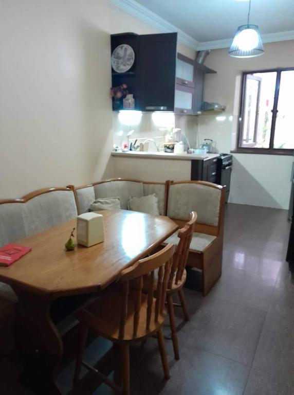 هتل آناز آپارتمان - Anna's Apartament
