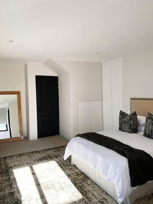 هتل استلنبوش - واینلندز لیوینگ سولار Stellenbosch - Winelands Living Solar