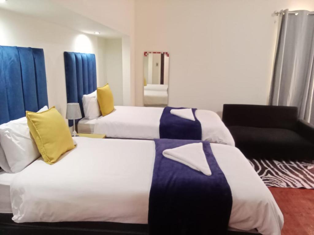 هتل سافی سوئیتس اند کنفرنس سنتر Safi Suites and Conference Centre