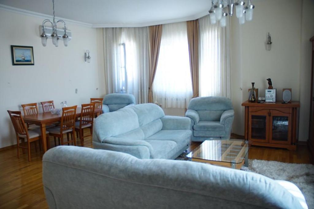 هتل نفچی لر پروسپکتی . بیدرومز 2. - Neftçilər prospekti . Bedrooms 2.
