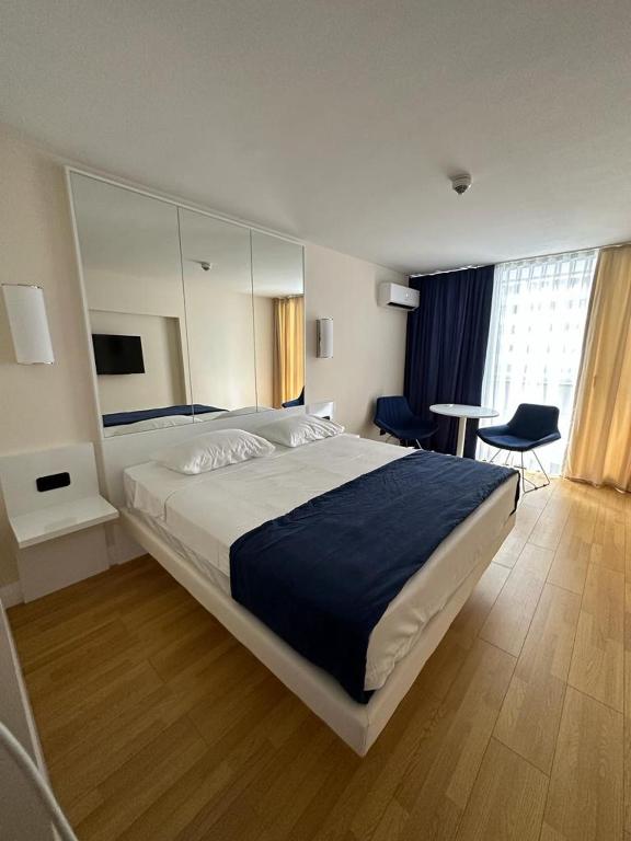 هتل اوربی سیتی بیچفرانت بلِس - ORBI CITY Beachfront Bliss