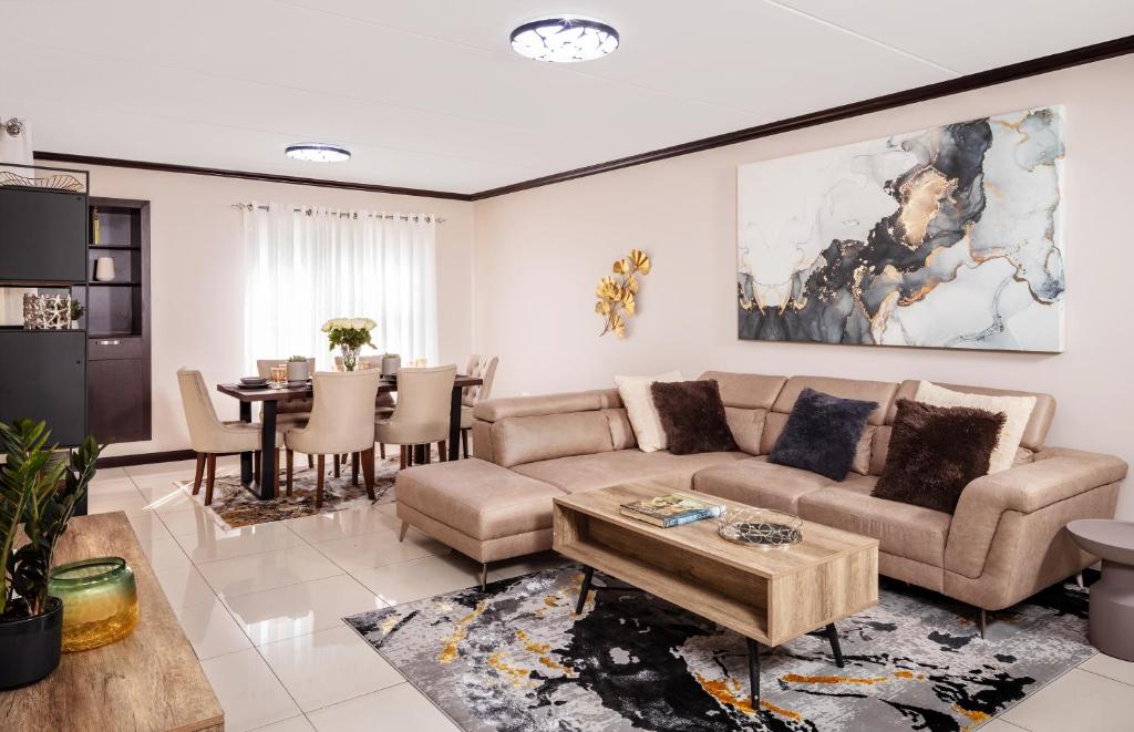هتل فورویز 3بِدز آپارتمان - Fourways 3beds apartment