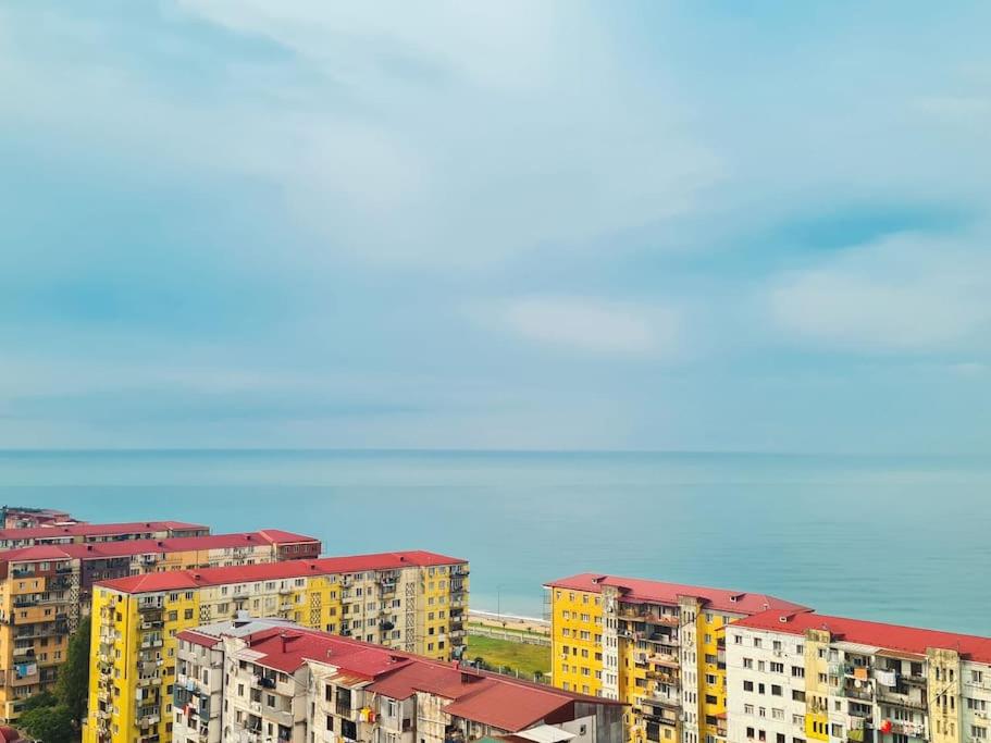 هتل اسمت-لوکس آپت ریدام سک بلور و بیچ - SMART-Lux apt рядом с Blvd&Beach