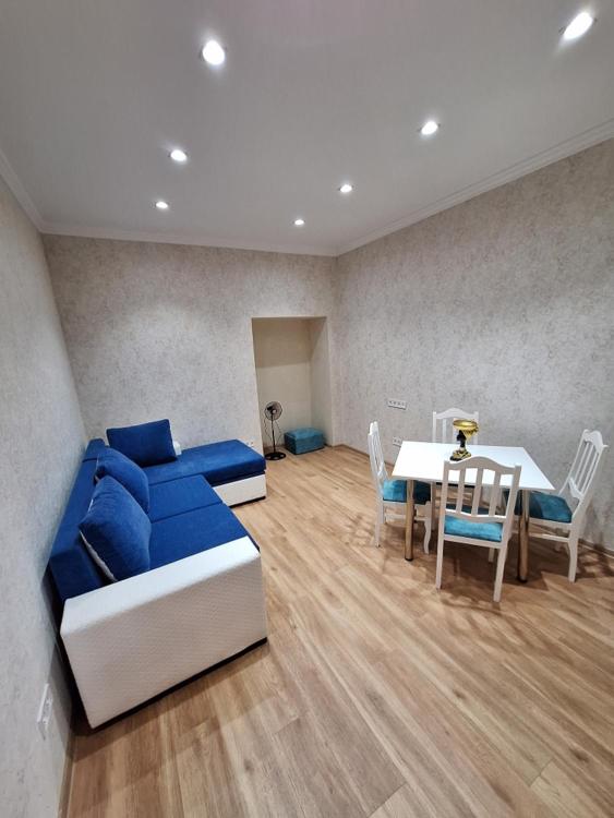 هتل مری'ز فمیلی آپارتمنت Mery's Family Apartment