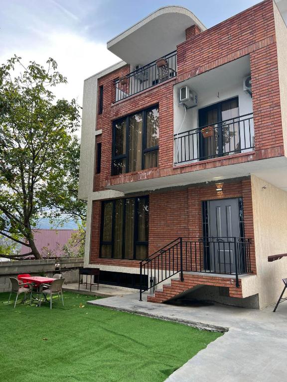 هتل ویلا ویت بیوتی فول ویو 3 villa with beautiful view 3