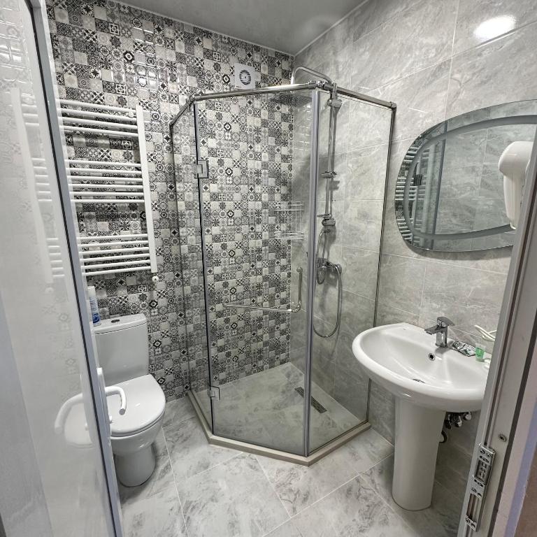 هتل اپارتمنت آبرسیدزه - apartament abuseridze