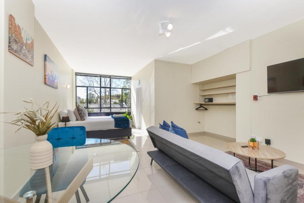 هتل ایلاوو میوز 210 Illovo Mews 210