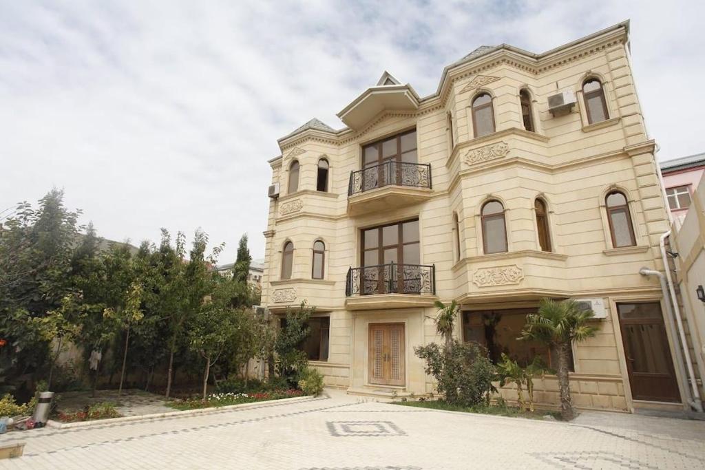 هتل باکو اینتایر ویلا Baku Entire Villa