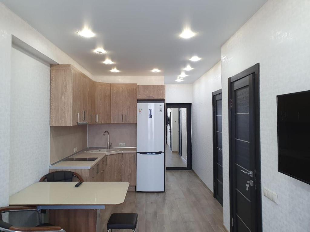 هتل وی آی پی آپارت 260 - VIP apart 260