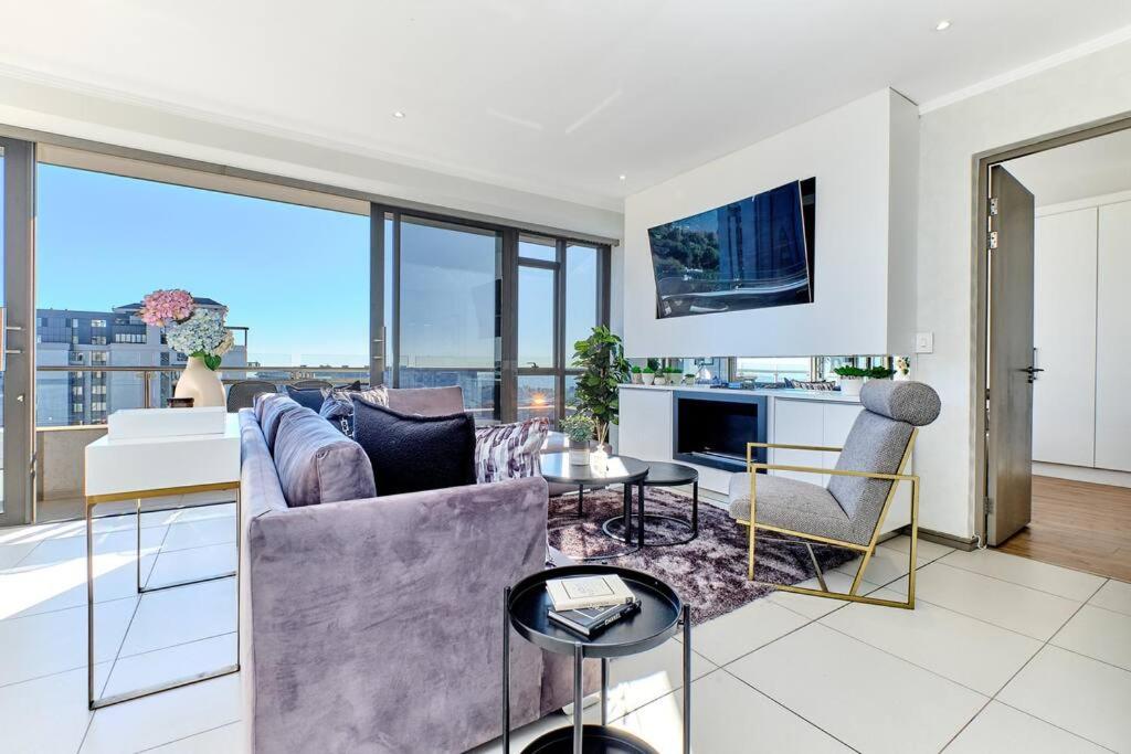 هتل اکسکلوسیو 2بِد/2.5 بث در ساندتون - Exclusive 2bed/2.5 Bath in Sandton