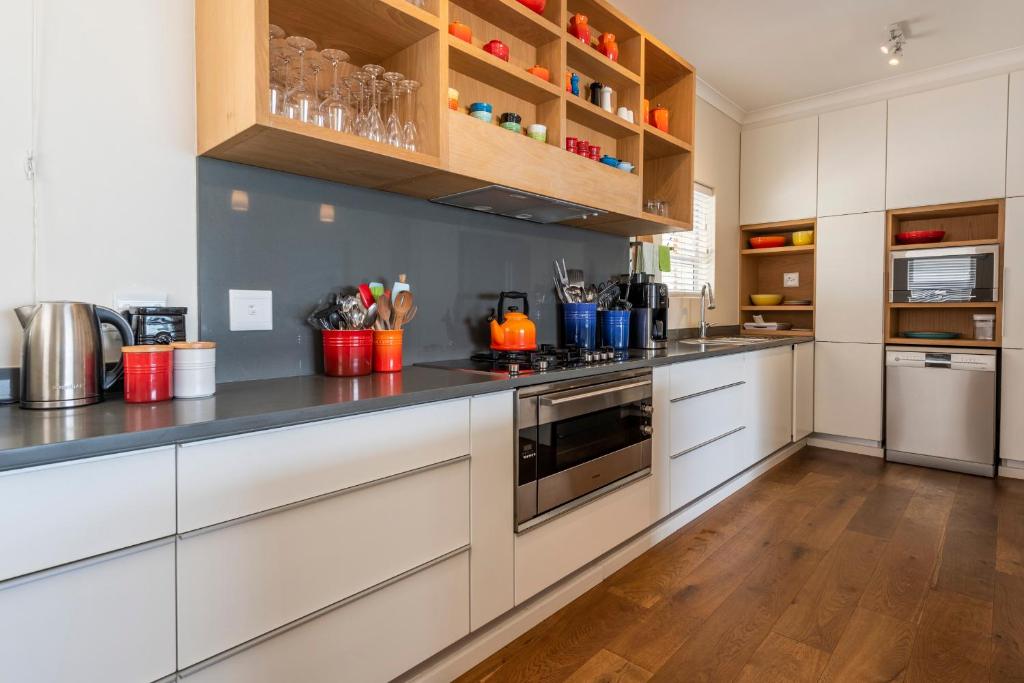 Number Eleven Self-Catering Villa