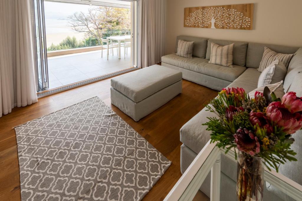 Number Eleven Self-Catering Villa