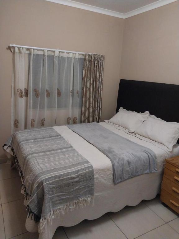 هتل ویک آپ فرش گست هاوس - Wakeup Fresh Guest House