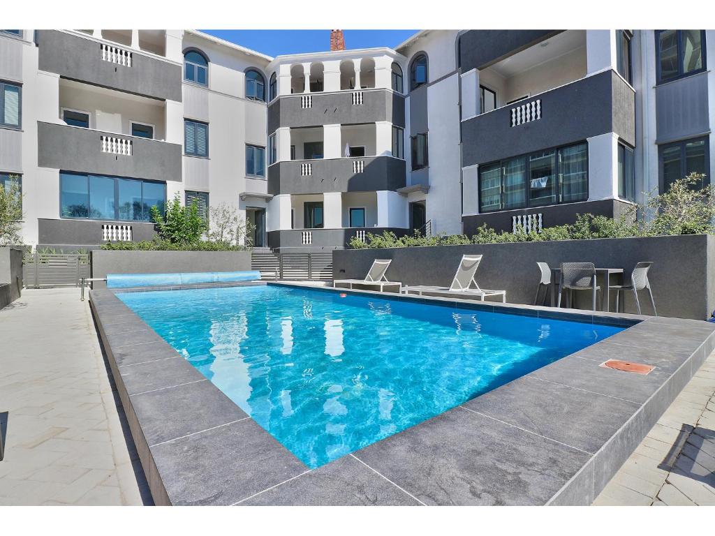 هتل گران‌پوینت آپارتمانز - Greenpoint Apartments