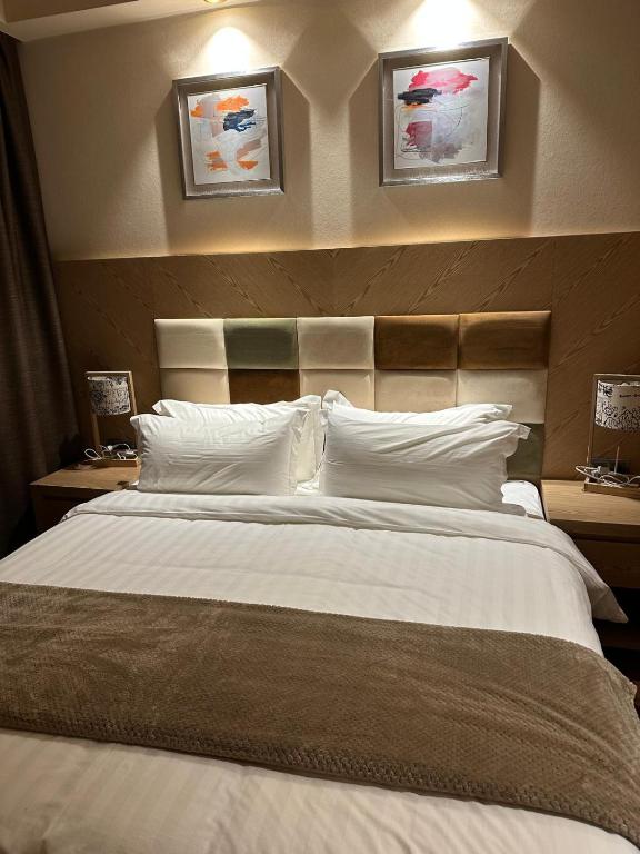 هتل دریم‌لند اوسیس آپارتمانز - Dreamland Oasis Apartments