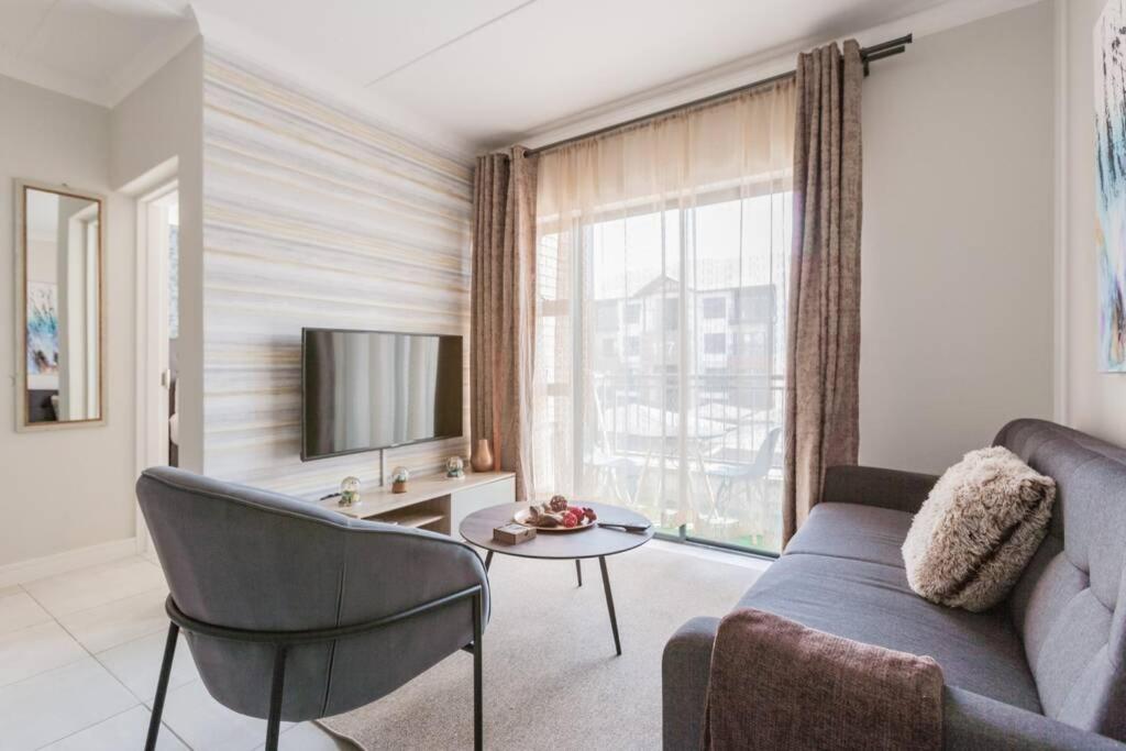 هتل آلای ماما اسپیسز: ذ چلسیز بلاید - Alimama Spaces: The Chelsea's Blyde