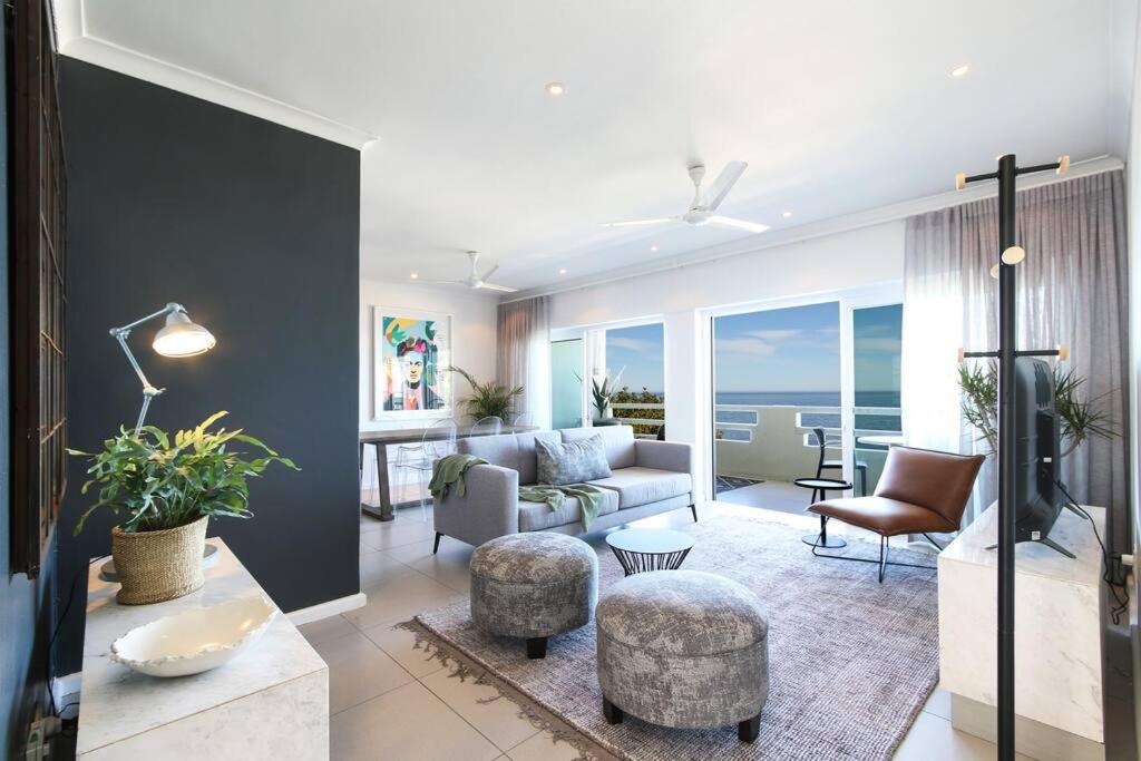 هتل نمبر 5104 - کنتمپوری کلیفتون آپارتمان - Number 5104 - Contemporary Clifton Apartment