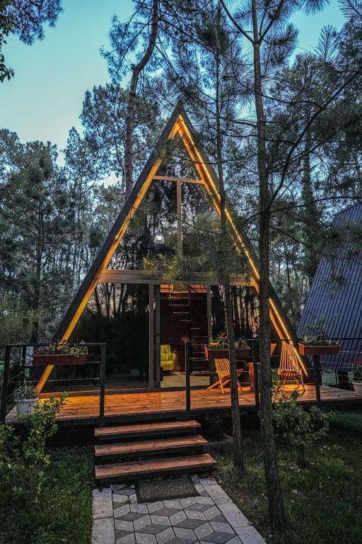 هتل سی ساید شاله گوریلی کوخه بی Seaside Chalet Guruli Kokhebi