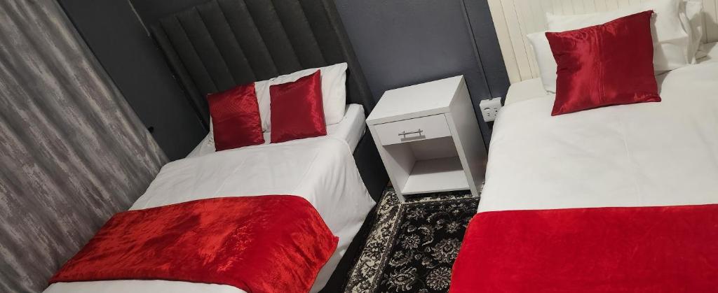هتل ازل اکامودییشن Ezcel accommodation