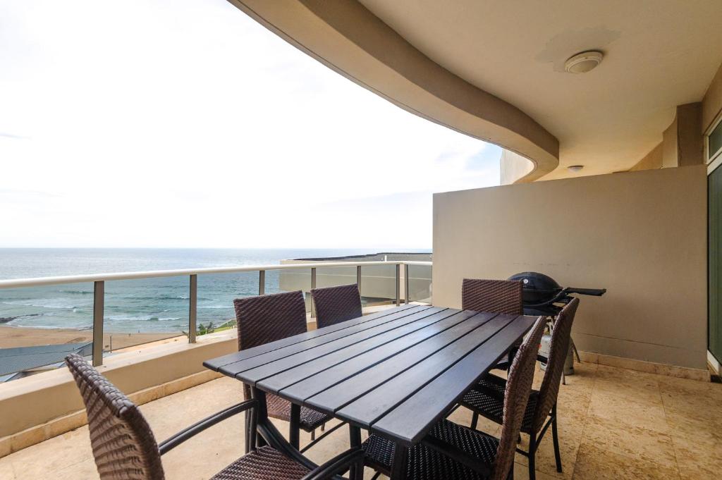 هتل بالیito مانور ویو 605 - ویت جنراتور - Ballito Manor View 605 - With Generator