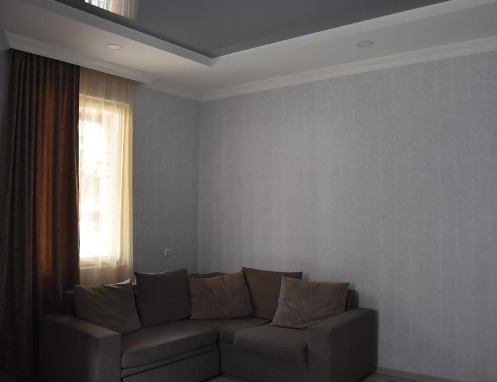 هتل گست هاوس ناتالیا Guesthouse Natalia