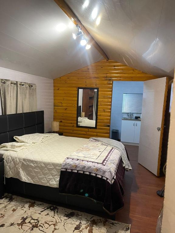 هتل وی لاو پراپرتیز گست هاوس 2 - We Love Properties Guest House 2
