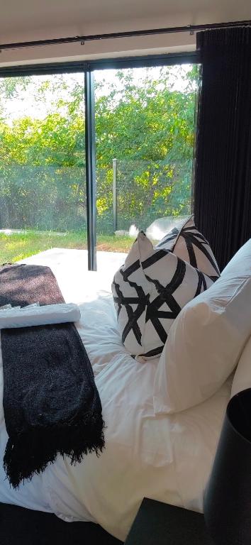 هتل مولالا لاکچری گست هاوس Mulala Luxury Guesthouse