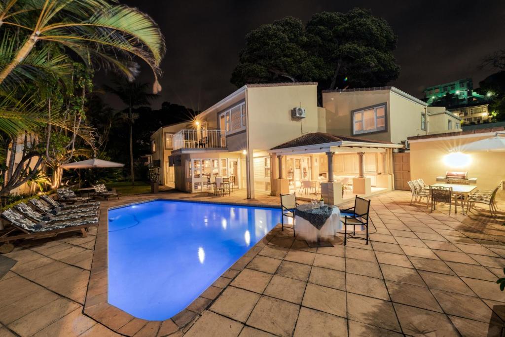هتل فورست منور بوتیک گست هاوس Forest Manor Boutique Guesthouse