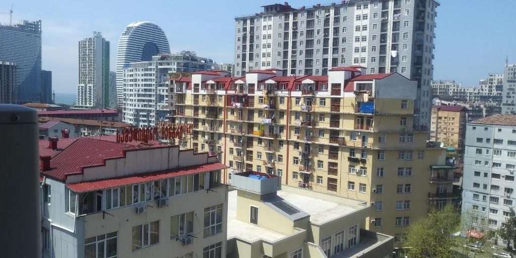 هتل آپارتمان در باتومی کولا 2 - Apartment in Batumi Korolla 2