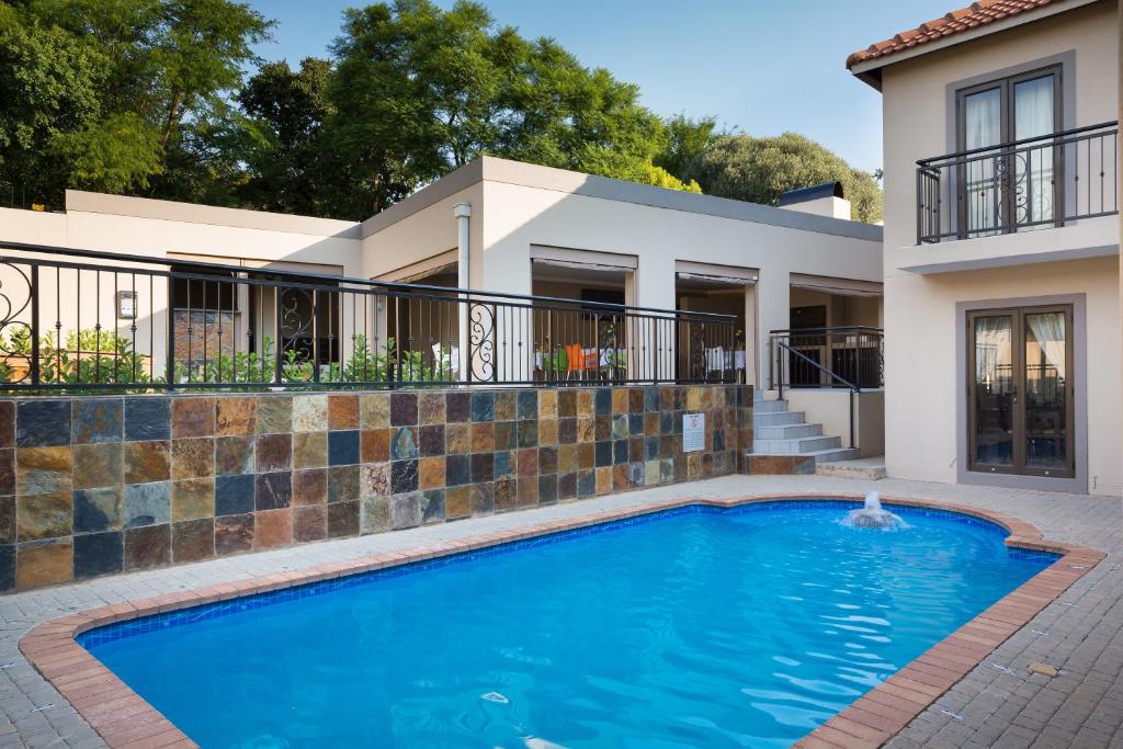 هتل د آفریکن پنگوین گست هاوس - The African Penguin Guesthouse